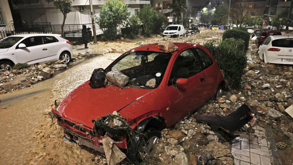 Kακοκαιρία: Ποιοι δρόμοι είναι κλειστοί στην Αττική