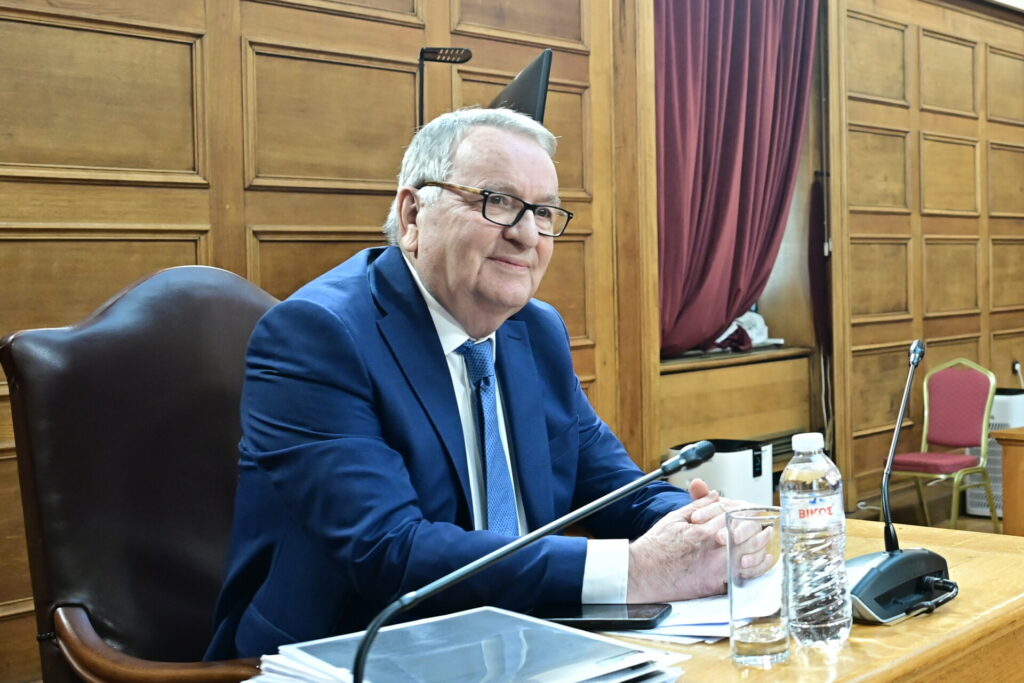 Πηγές ΠΑΣΟΚ: Ο Καρασμάνης κατέθεσε κρίσιμα στοιχεία στην εξεταστική για τον ΟΠΕΚΕΠΕ