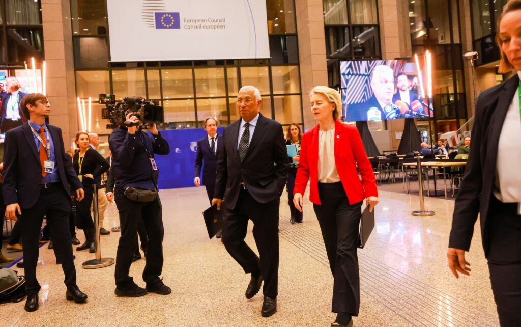 Η επόμενη μέρα της Ευρώπης μετά τη ρήξη με τον Τραμπ, ο νέος συμβιβασμός και η αμηχανία των Βρυξελλών