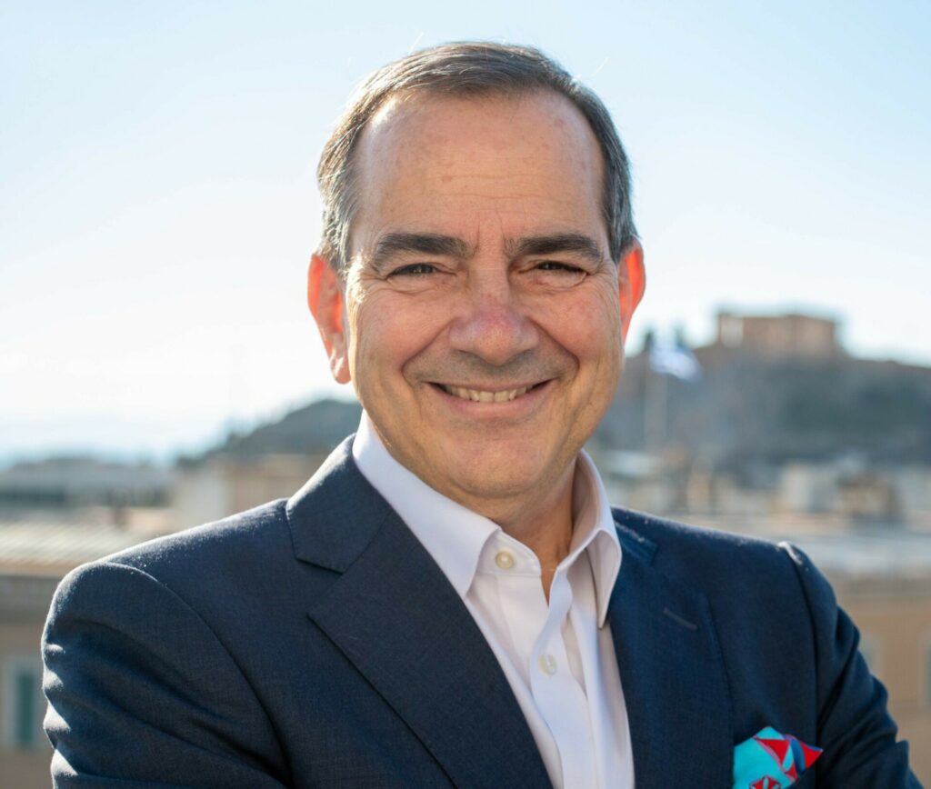 Ποια είναι η Golden Age Capital που μπαίνει στο παιχνίδι εξαγορών στα τρόφιμα