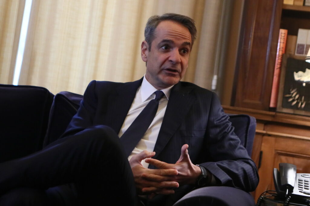 Οι εισηγήσεις σε Μητσοτάκη για αλλαγή του εκλογικού νόμου, η Άγκυρα που ψάχνει αμυντικές συμφωνίες και η έναρξη της τουριστικής σεζόν