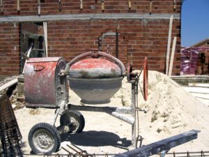 Αύξηση 13,5% στις οικοδομικές άδειες τον Οκτώβριο, μειώθηκαν στο 12μηνο