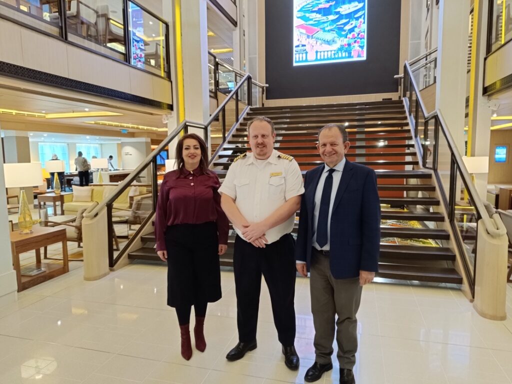 ΟΛΒ: Ποδαρικό για την κρουαζιέρα του 2026