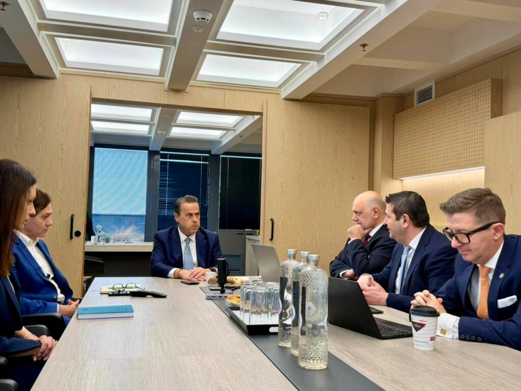 ΠΑΠΑΣΤΑΥΡΟΥ ΕΥΑΘ