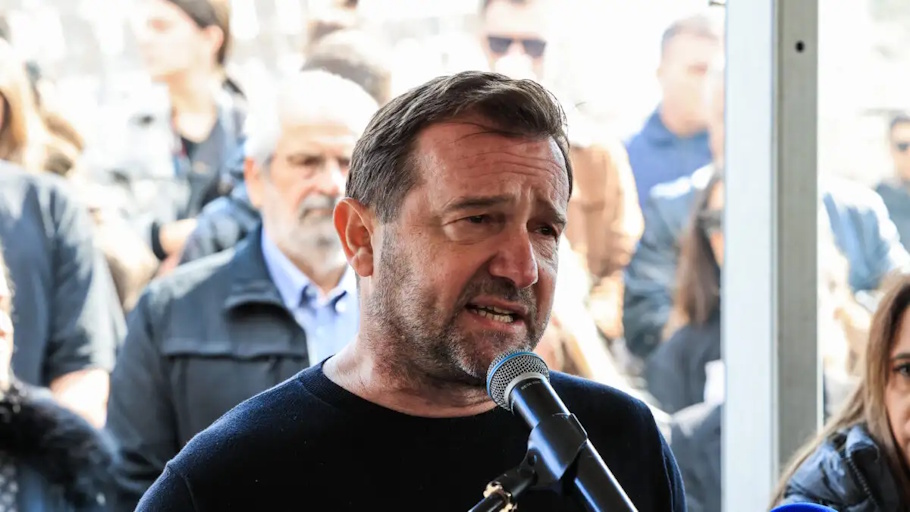 Πλακιάς κατά Καρυστιανού: Δεν θα την στηρίξει κανένας συγγενής θυμάτων