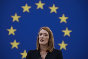 Ευρωκοινοβούλιο: “Πράσινο φως” για την εμπορική συμφωνία ΕΕ-ΗΠΑ