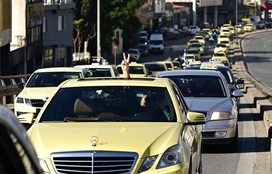 Ταξί: Νέα απεργία μέσα στην εβδομάδα