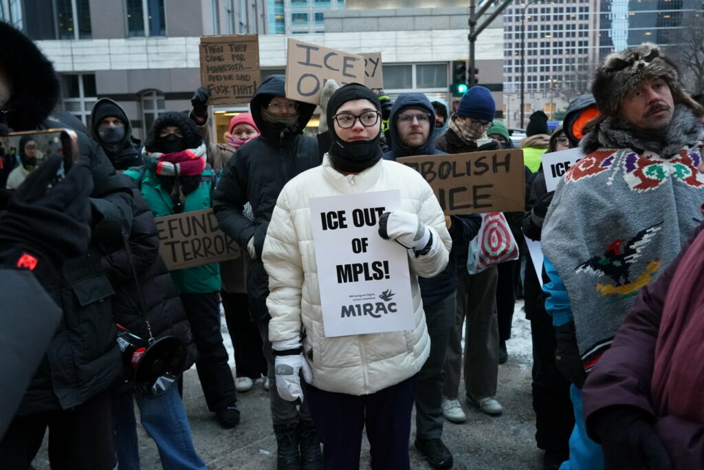 Υπαναχώρηση Τραμπ στη Μινεσότα: Αλλαγή του διοικητή της συνοριοφυλακής και μείωση των πρακτόρων