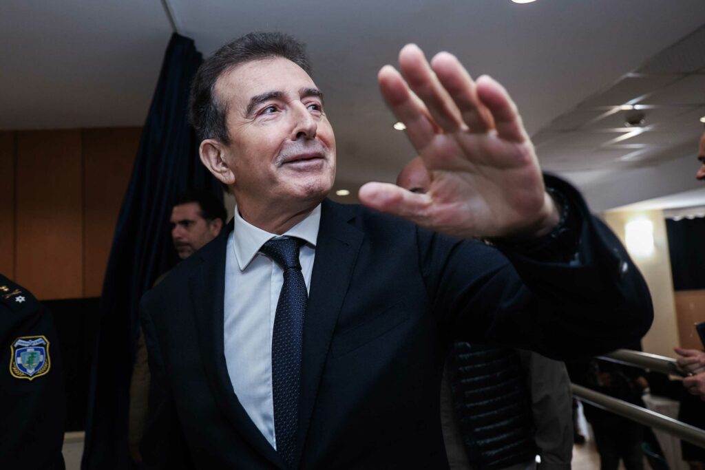 Η συνάντηση Μητσοτάκη με τον Ερντογάν, η γραμμή Χρυσοχοΐδη για τα μπλόκα, οι επαφές Παπασταύρου με τον Έρικ Τραμπ και τα πουρνάρια του Χατζηδάκη