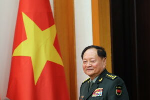 WSJ: Η “πυρηνική προδοσία” του στρατηγού Γιουχία συγκλονίζει την Κίνα