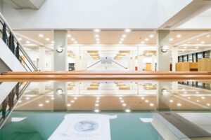 Αμερικανικό Κολλέγιο: Υπέβαλε αίτηση για μη κρατικό Πανεπιστήμιο από το Deree σε συνεργασία με το αμερικανικό Roger Williams