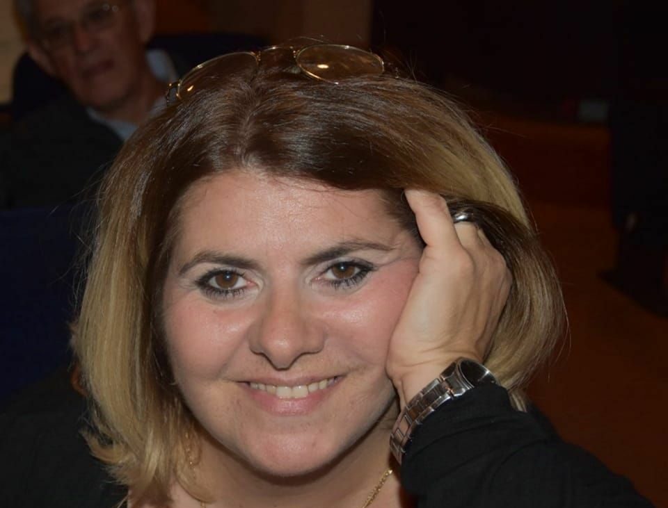 Ποια είναι η Αναστασία Χατζηδάκη που ελέγχεται για τα “μαϊμού” επιδόματα του ΟΠΕΚΑ