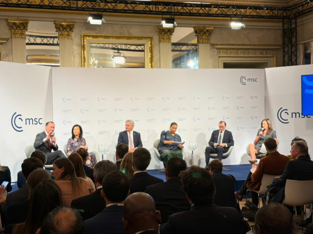 Αμερικανικά εύσημα στην Ελλάδα για τον Κάθετο Διάδρομο