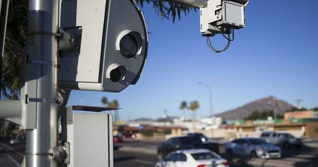 Τοποθέτηση καμερών σε έξι κεντρικούς δρόμους της Αθήνας και 10 λεωφορεία