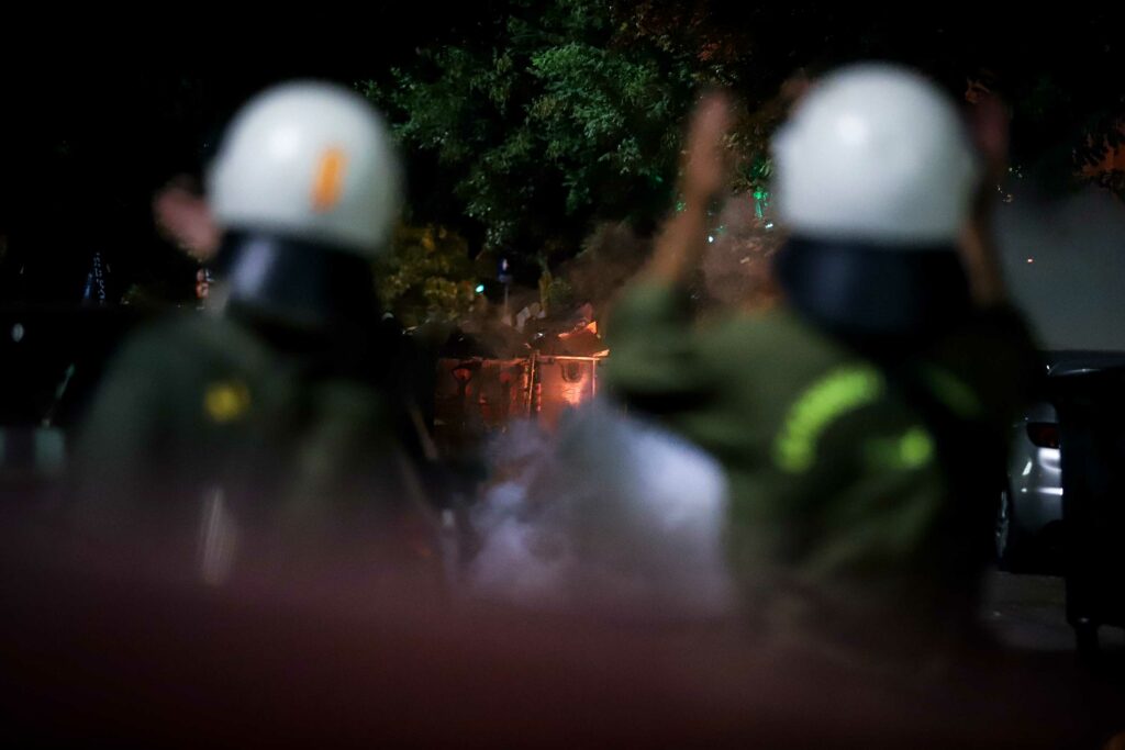 Yπουργείο Παιδείας: Zητά άμεσα εξηγήσεις από το ΑΠΘ για τα επεισόδια, “θα αποδοθούν ευθύνες”