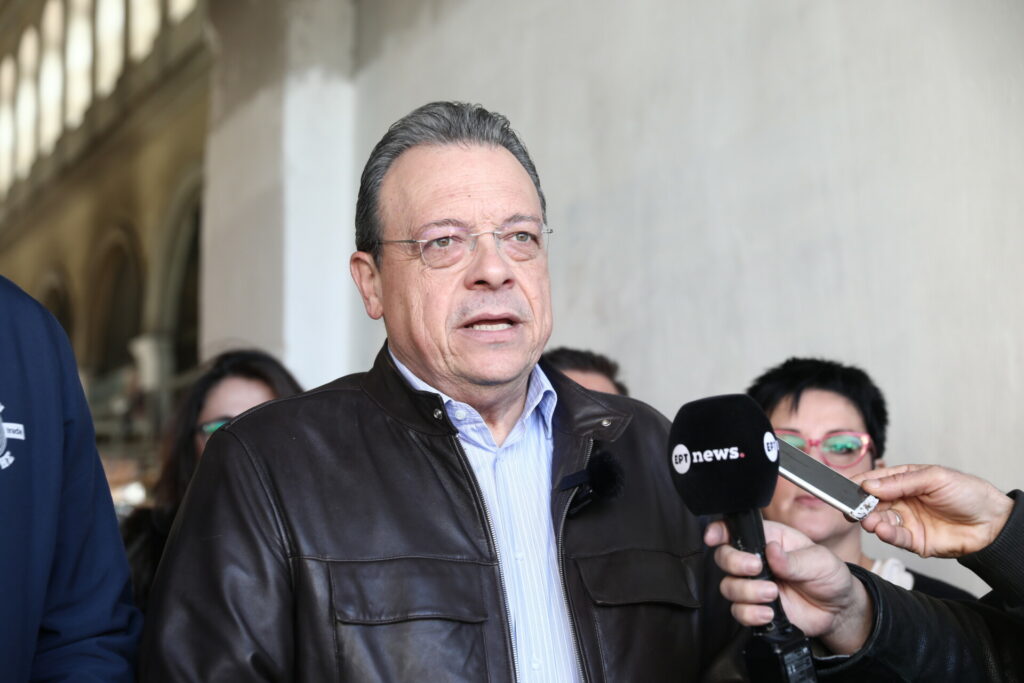 Φάμελλος: Η κυβερνητική ανεπάρκεια πνίγει τον Έβρο