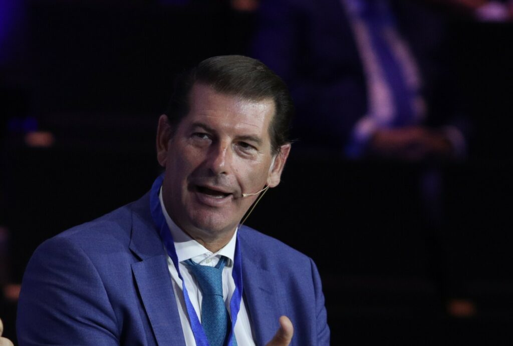 Γιώργος Δελλής 