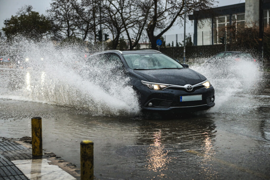 Συναγερμός από ΕΜΥ για ισχυρές βροχές και καταιγίδες