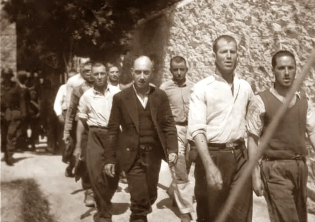 ΥΠΠΟ: Δρομολογείται η απόκτηση των φωτογραφιών εκτέλεσης των 200 στην Καισαριανή