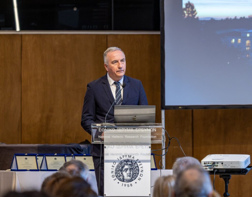 Καλαφάτης: Επενδύουμε στην έρευνα που έχει κοινωνικό αντίκτυπο