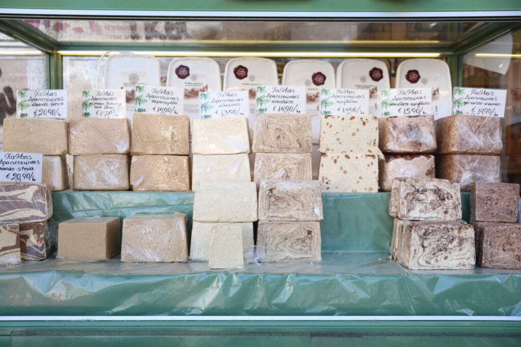 Καθαρά Δευτέρα 2026: Ποια σούπερ μάρκετ θα είναι ανοιχτά – Τι θα γίνει με τις λαϊκές αγορές