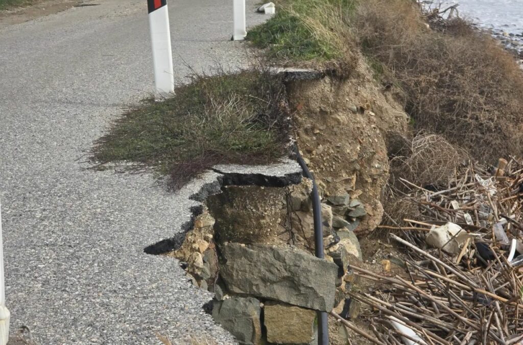 Κακοκαιρία: Κλειστό το λιμάνι της Κω, προβλήματα στη Λέρο