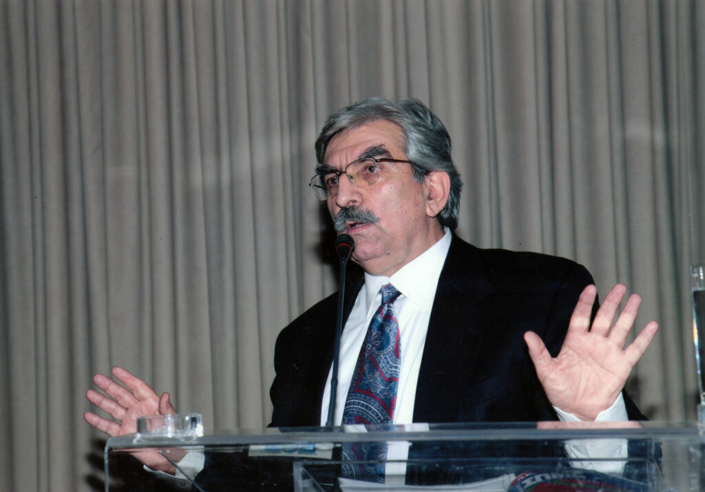 Πέθανε ο πρώην πρόεδρος της ΠΕΣΕΔΕ, Κώστας Σαββίδης