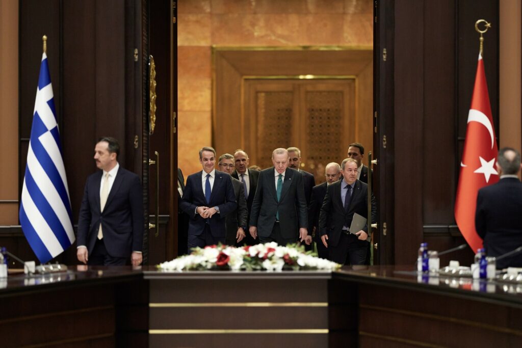 Οι 7 συμφωνίες που υπέγραψαν Ελλάδα και Τουρκία