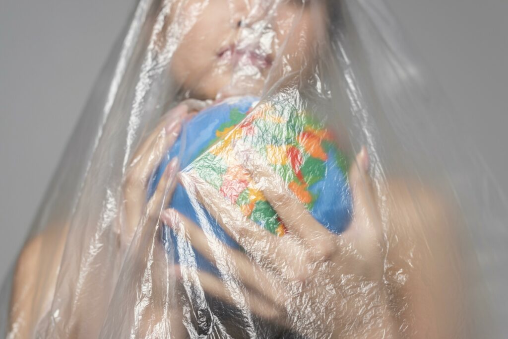 Η κλιματική αδράνεια απειλεί να “κουρέψει” τα κέρδη της μόδας κατά 34%