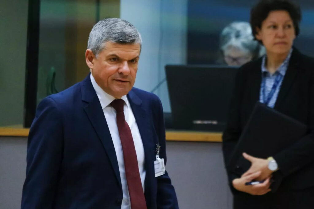 Κύπρος: Ο πρώην Υπουργός Ενέργειας καταγγέλλει συμφέροντα πίσω από τις καθυστερήσεις για τον GSI