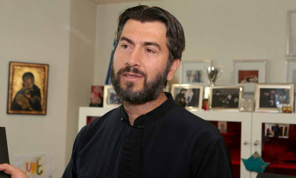 Κιβωτός του Κόσμου: Ένοχος σε δεύτερο βαθμό ο πατέρας Αντώνιος για βασανιστήρια σε ανήλικους