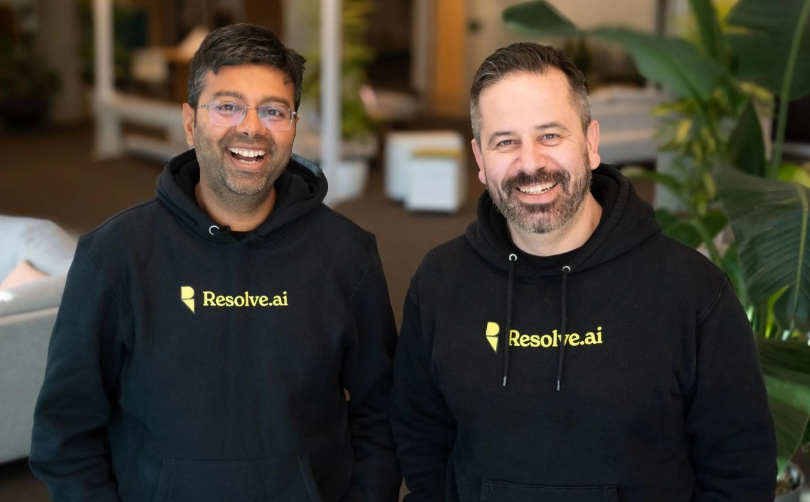 ΣΠΥΡΟΣ ΞΑΝΘΟΥ ΚΑΙ MAYAK AGARWAL RESOLVE AI