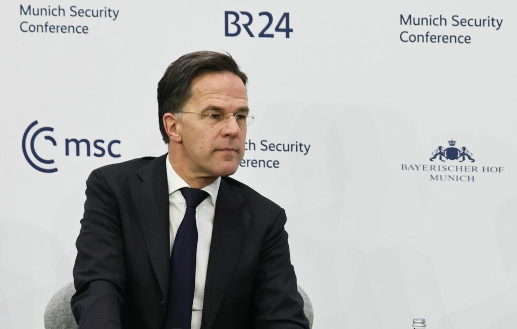 Ρούτε: Το ΝΑΤΟ είναι ισχυρό, η Ρωσία δεν θα επιχειρήσει επίθεση σε κράτος μέλος