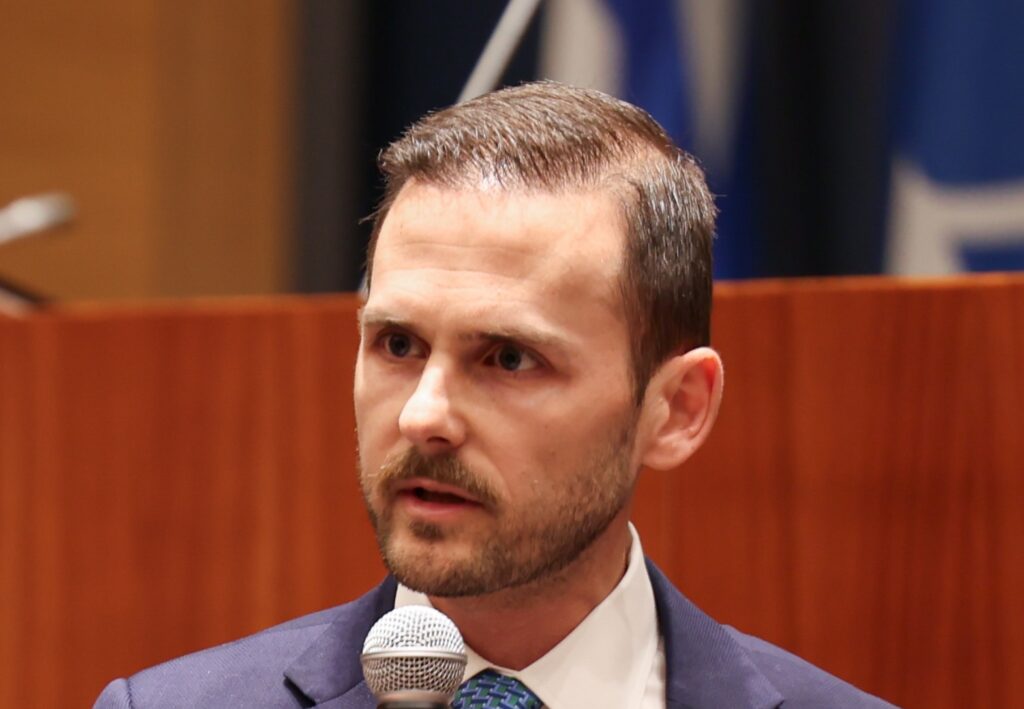 Βελεγράκης (Afi): Μοχλός ανάπτυξης οι μικροπιστώσεις, κρίσιμο να αυξηθεί το όριο των δανείων στα 50.000 ευρώ