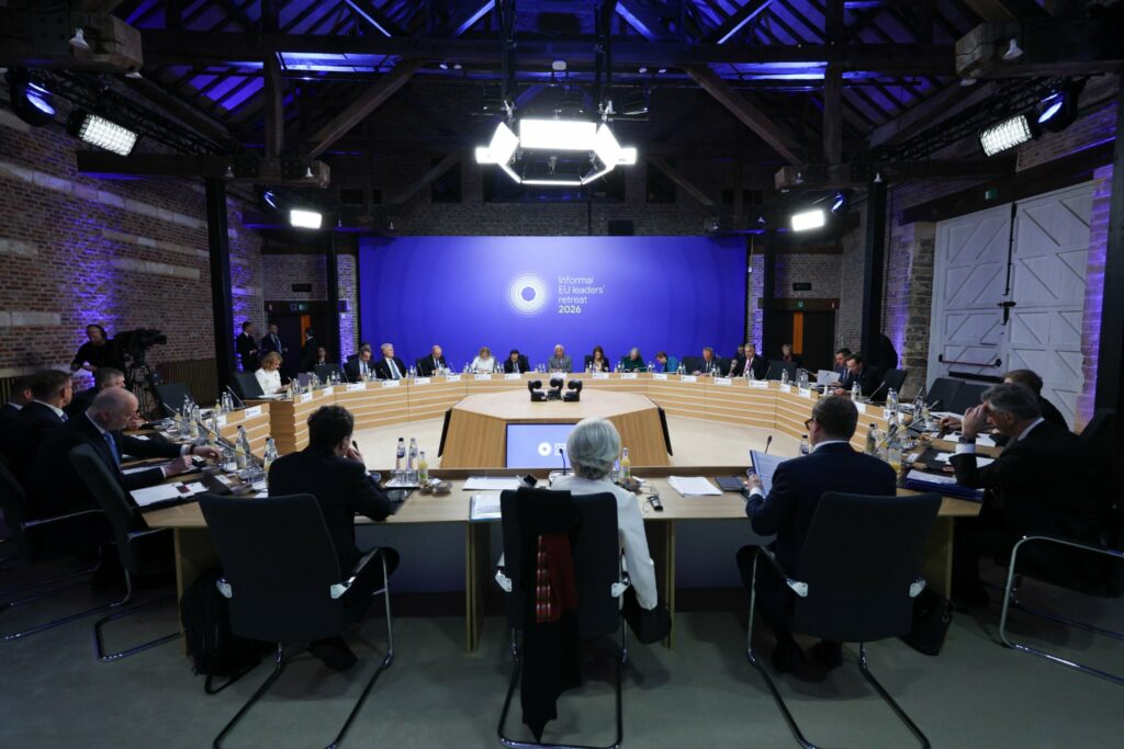 Η Ευρώπη δανείζει και εξοπλίζει την Ουκρανία με 1.000 αμερικανικούς Patriot
