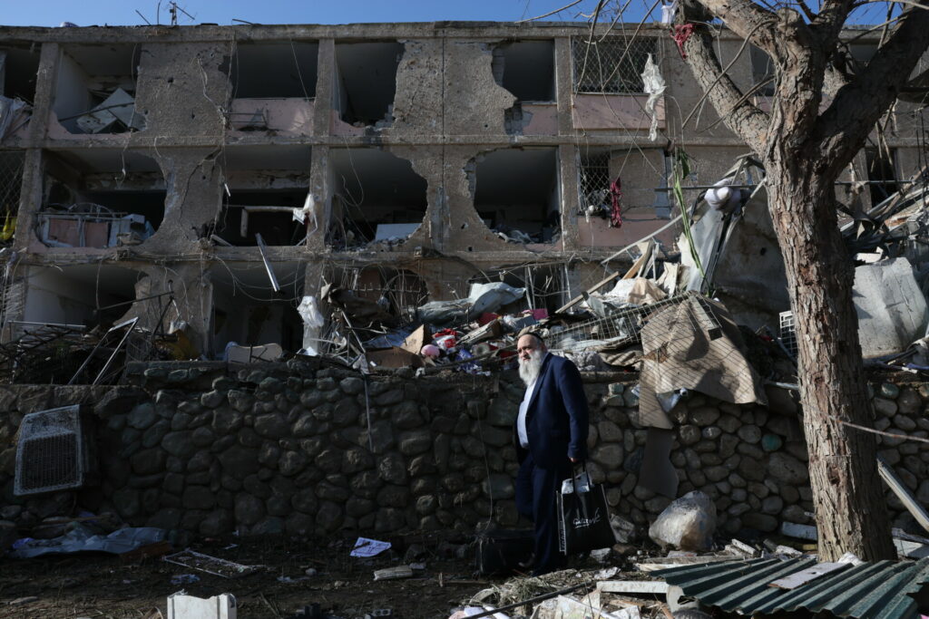 Ισραήλ, χτύπημα πυραύλου, ©EPA/ABIR SULTAN