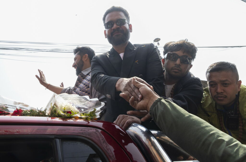 Ο νέος πρωθυπουργός του Νεπάλ είναι ένας 35χρονος πρώην ράπερ