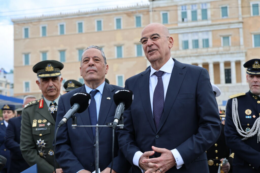 Δένδιας: Οι Ένοπλες Δυνάμεις εξελίσσονται και μεταρρυθμίζονται