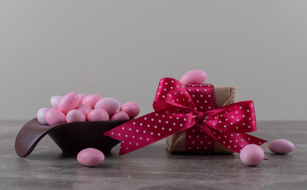 Δώρο Πάσχα ΔΥΠΑ 2026: Δικαίωμα ανάληψης μόνο το 50% του ποσού