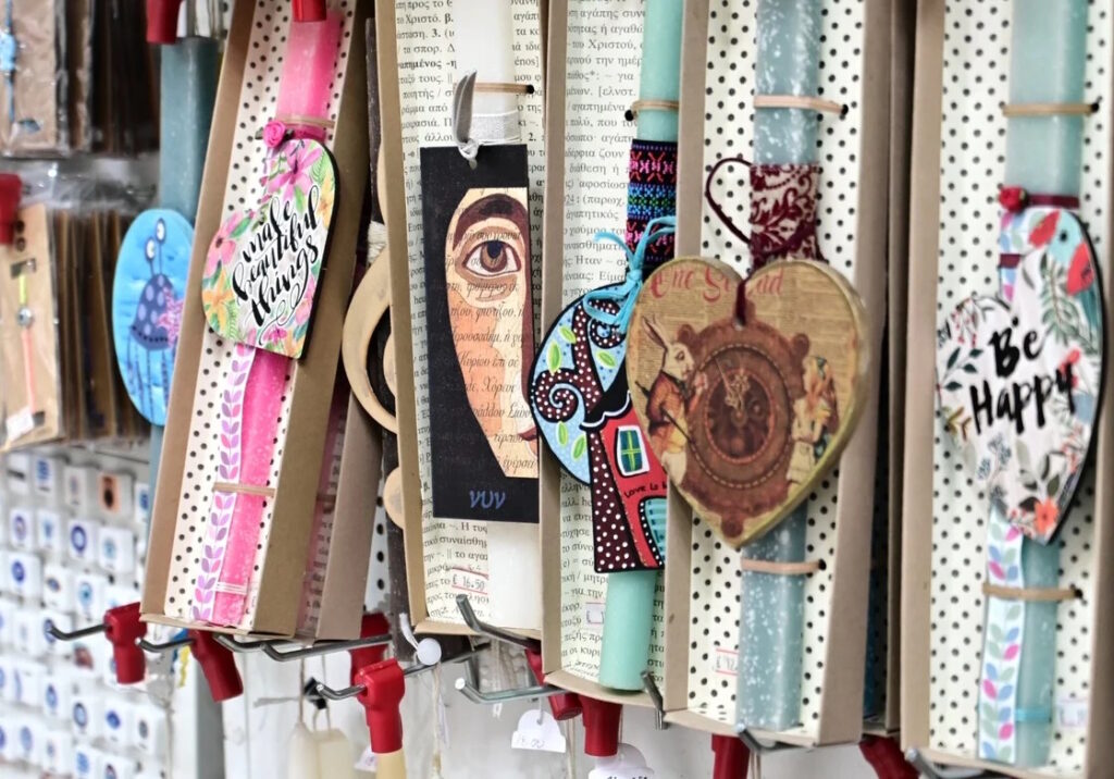 Εορταστικό ωράριο Πάσχα 2026: Πότε ξεκινά σε Αθήνα και Θεσσαλονίκη