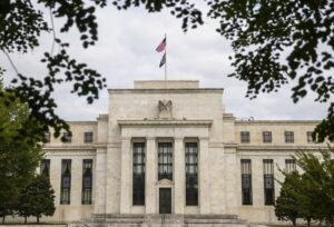 Fed: Αμετάβλητα για δεύτερη συνεχόμενη συνεδρίαση τα επιτόκια