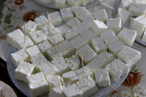 Φέτα: Πού και πόσο πουλάμε εκτός Ελλάδας, εκτίναξη εξαγωγών κατά 700 εκατ. ευρώ