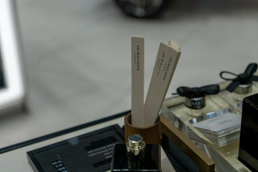 Η Estée Lauder μηνύει Jo Malone και Zara για παραβίαση συμβολαίου και εμπορικού σήματος