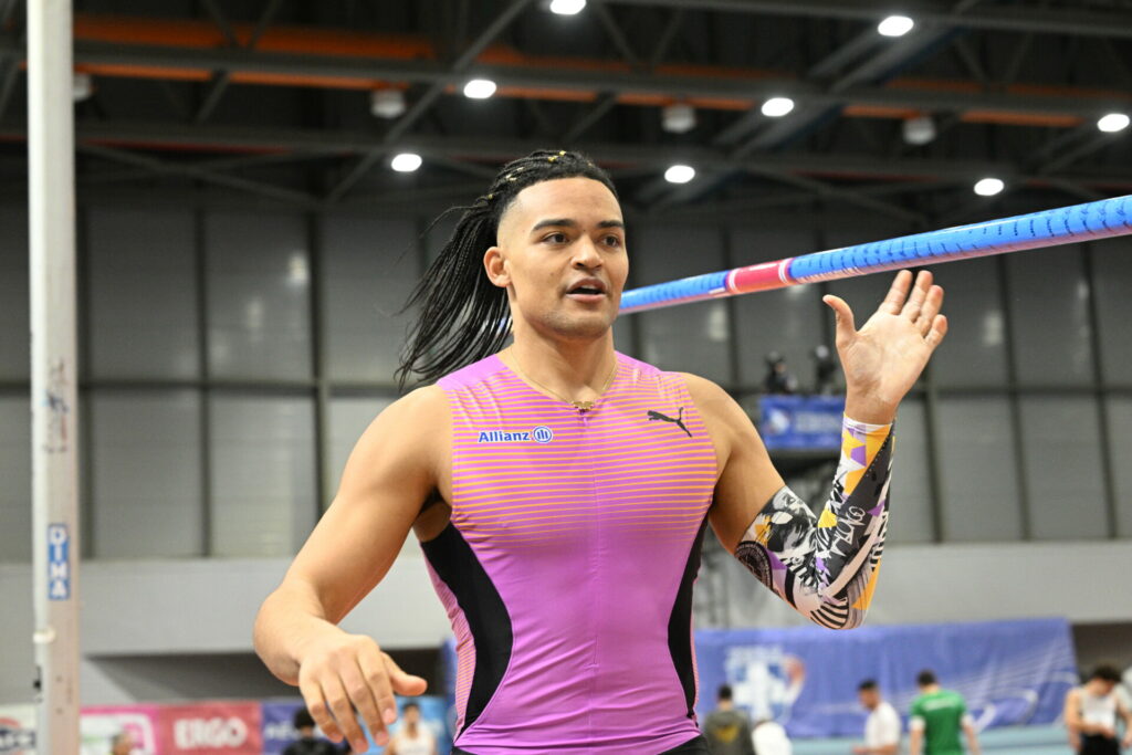 Ο Καραλής κατέκτησε την κορυφή στο Ρουέν με άλμα στα 6,06 μ.