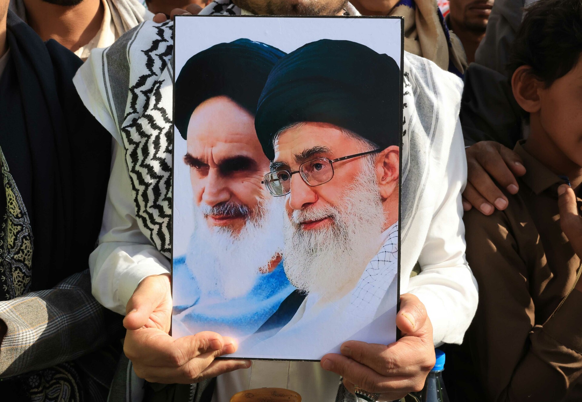 ΧΟΜΕΙΝΙ ΧΑΜΕΝΕΙ