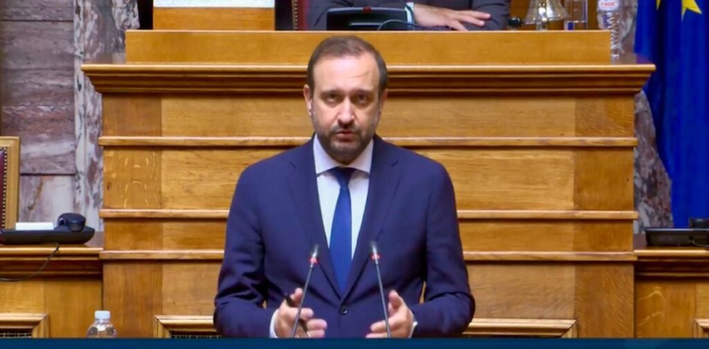 Kόλλιας (ΟΕΕ): Η γραφειοκρατία υπονομεύει την προσπάθεια για πιο φιλικό Κράτος