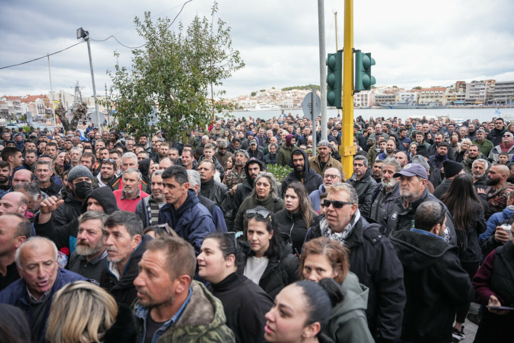 Διαμαρτυρία πραγματοποιούν οι κτηνοτρόφοι της Λέσβου στη πόλη της Μυτιλήνης