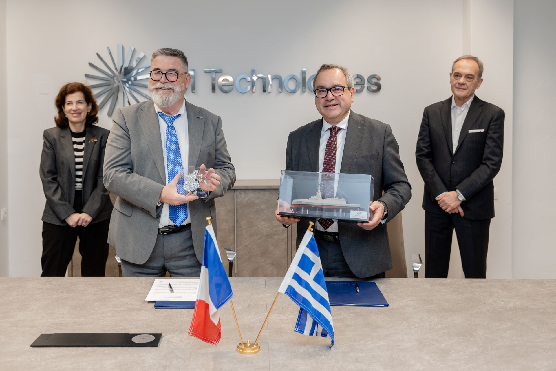 Μνημόνιο Συνεργασίας Metlen - Naval Group για projects υποβρυχίων και φρεγατών για τις διεθνείς αγορές