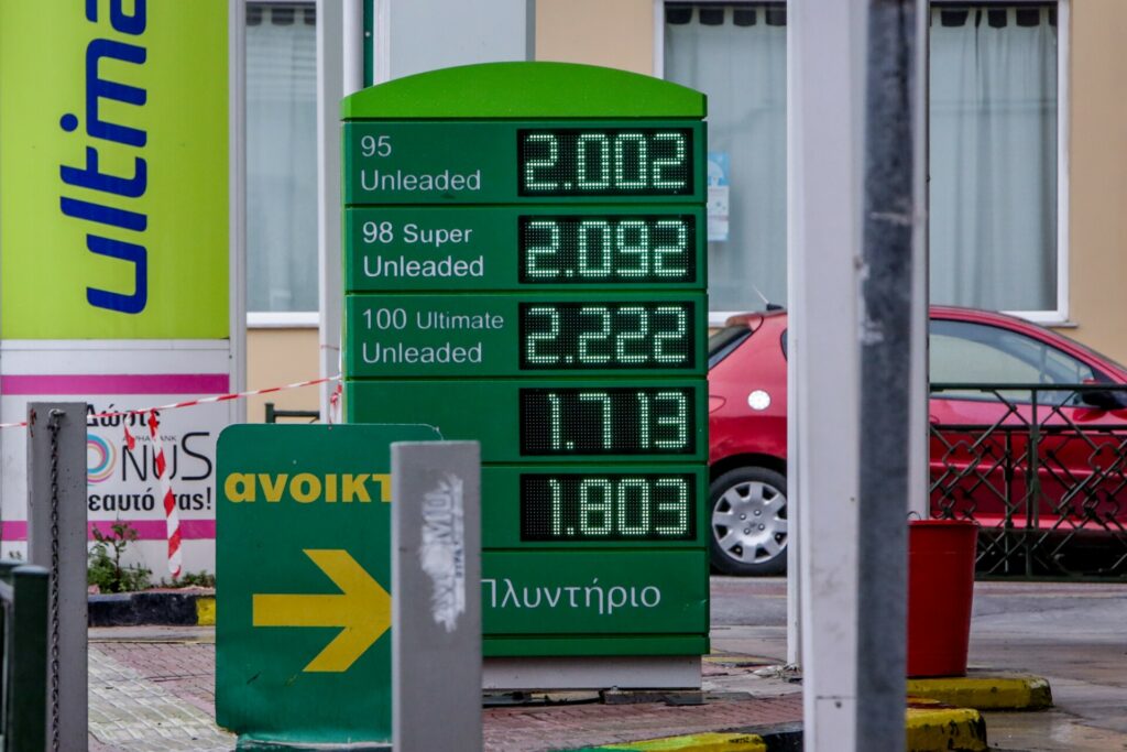 Πρεμιέρα για τα μέτρα, ανησυχία για την ακρίβεια