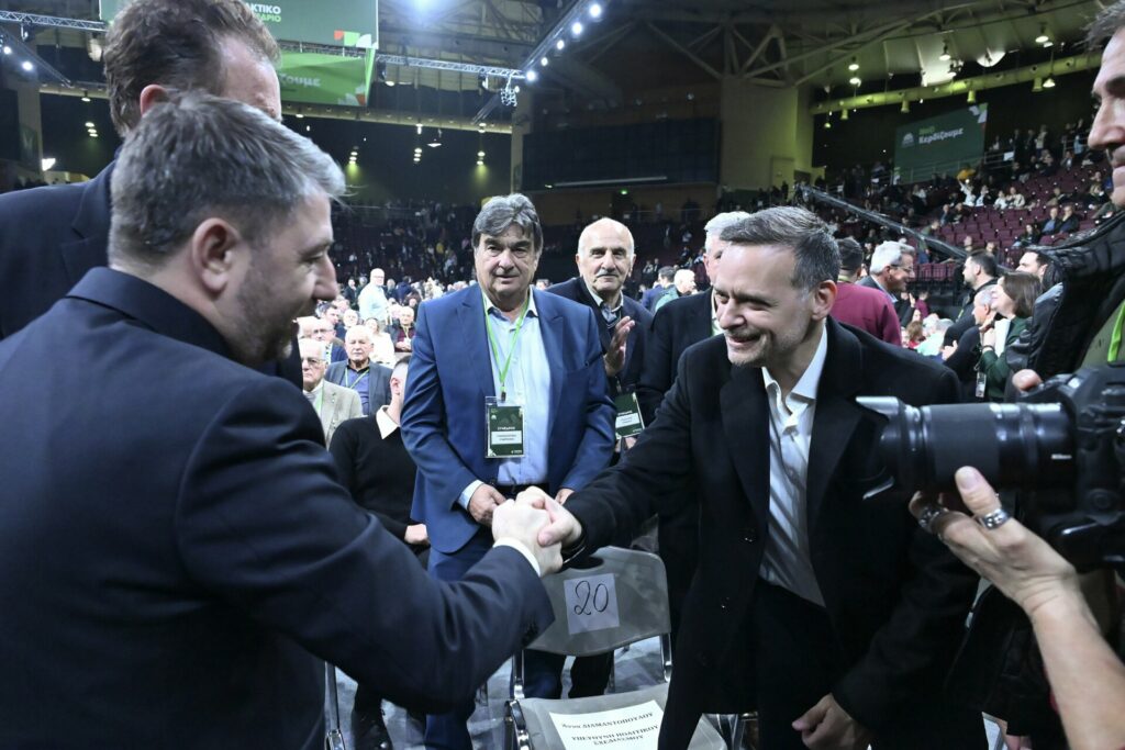 ΠΑΣΟΚ, ©INTIME